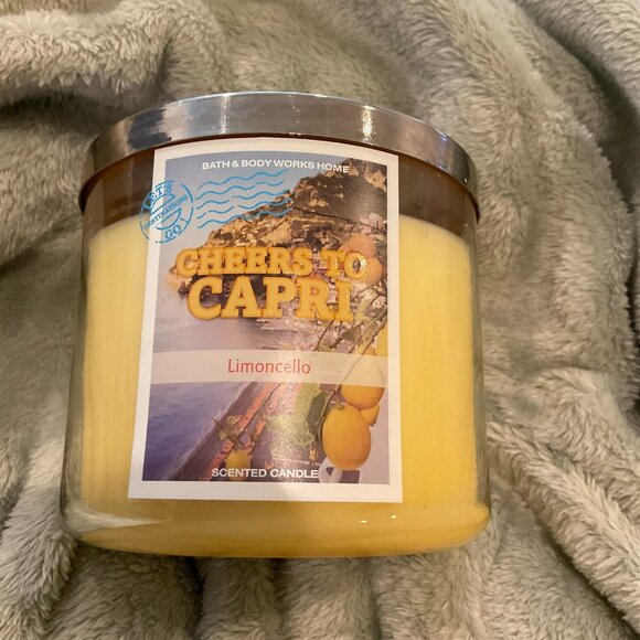 Bath & Body Works Scented Candle ~ Cheers to Capri! ~ Limoncello ~ 3 Wick - Picture 1 of 3